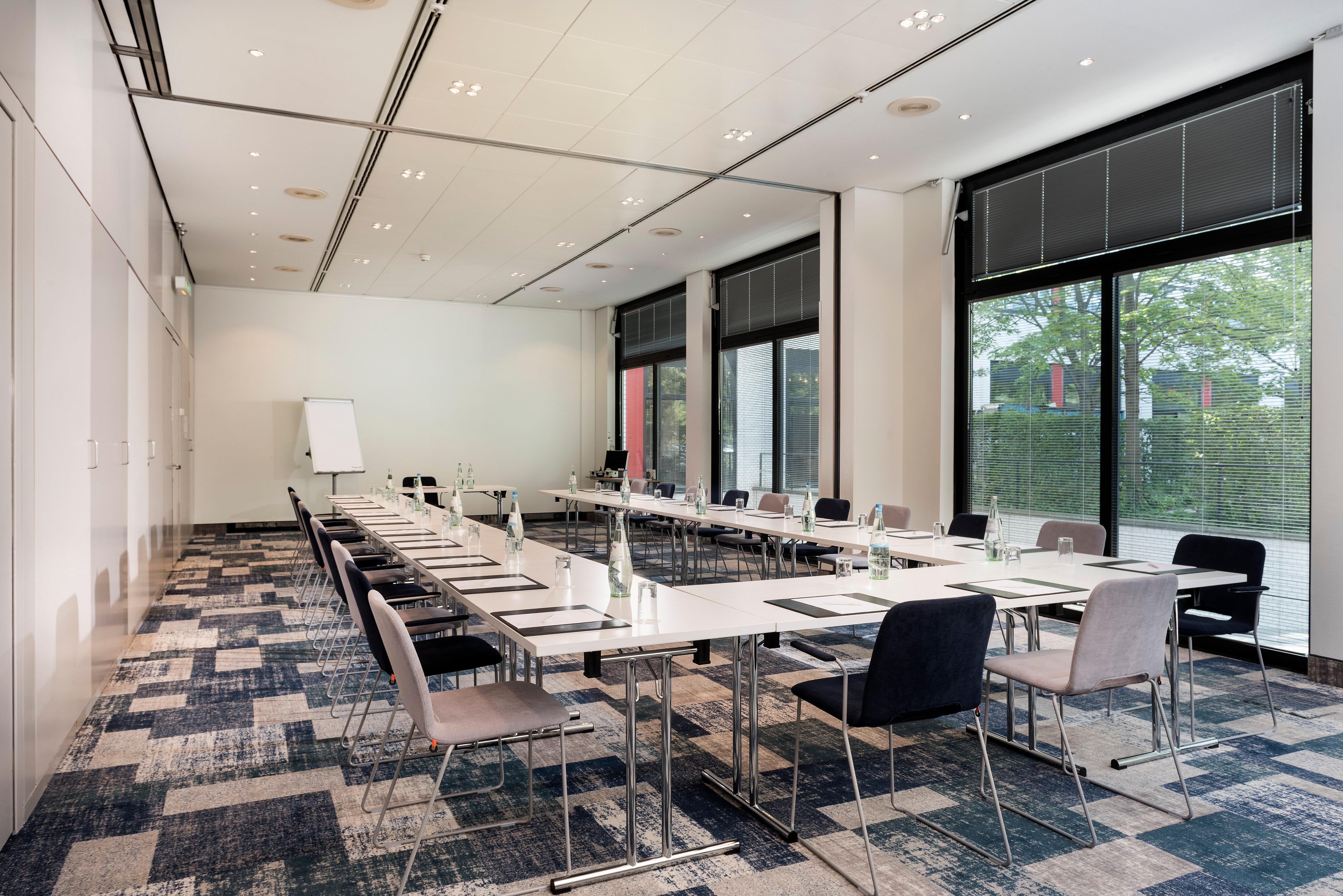 Hotel City-west By Ihg Berlim