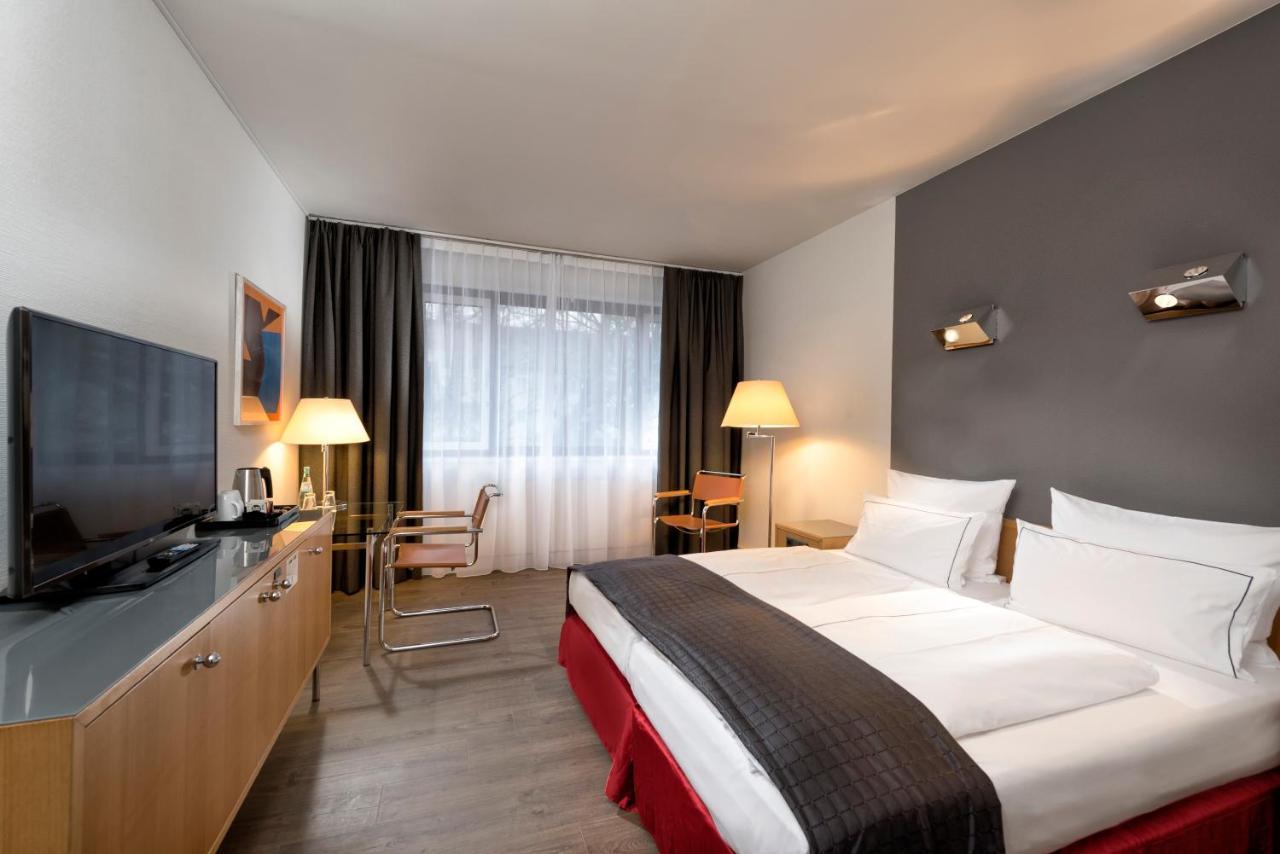 Hotel City-west By Ihg