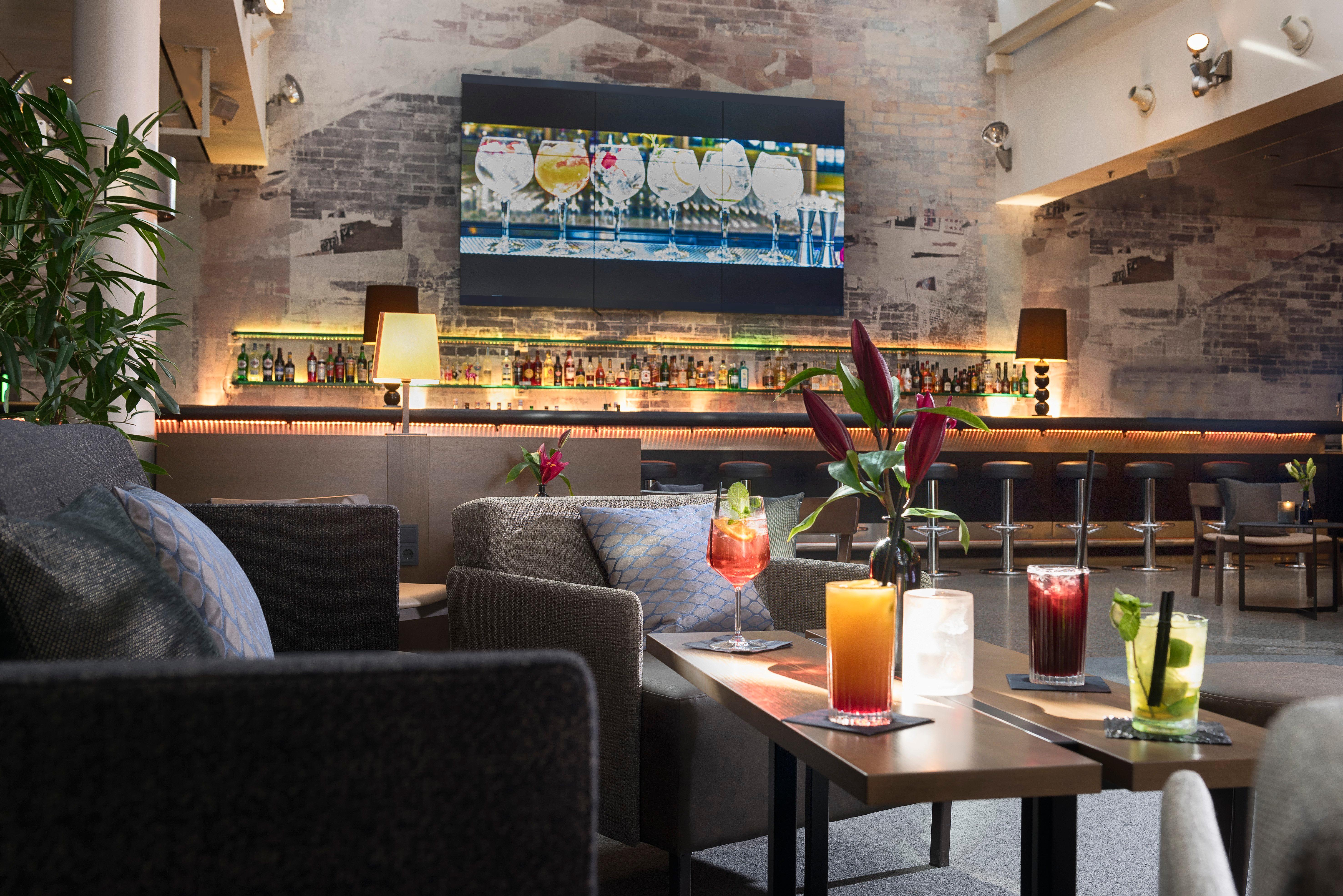 Hotel City-west By Ihg